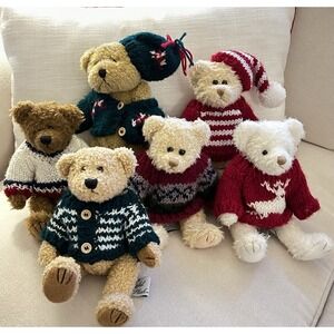 Chrisha Creations Playful Plush Lot 6 Bears Christmas Sweater Vintage 1988
